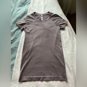 Lululemon Swiftly Tech